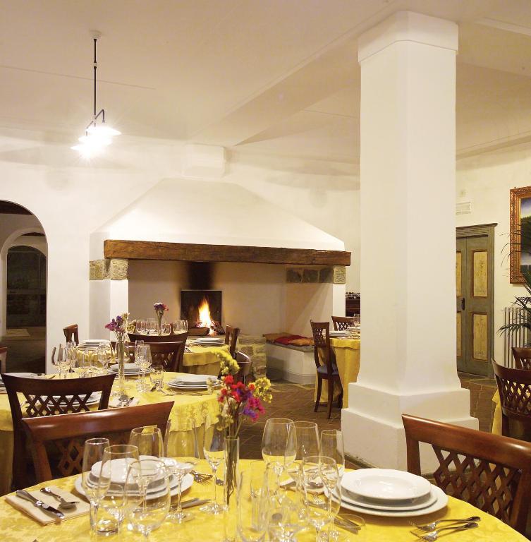 La Locanda Del Borgo Pietralunga  Εξωτερικό φωτογραφία