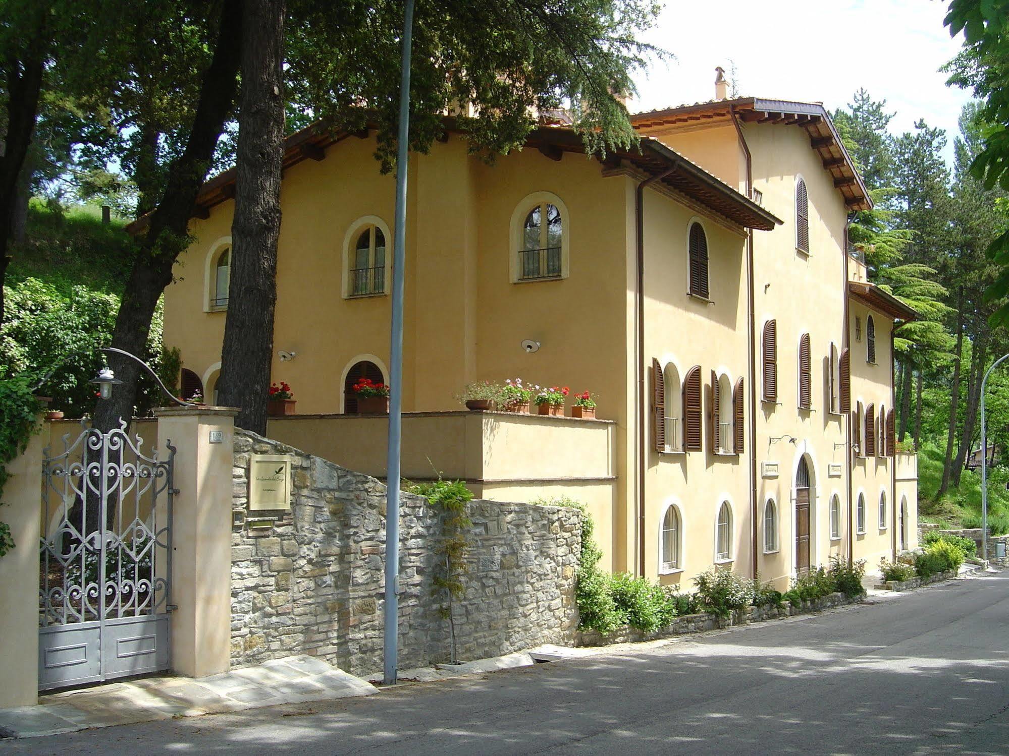 La Locanda Del Borgo Pietralunga  Εξωτερικό φωτογραφία